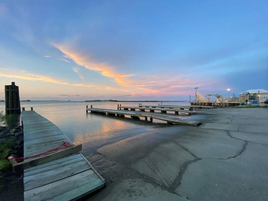 Pet Friendly Tranquil Cottage With Fire-Pit And Seasonal Hot Tub Sept-March Minutes To Beaches Dauphin Island Eksteriør bilde